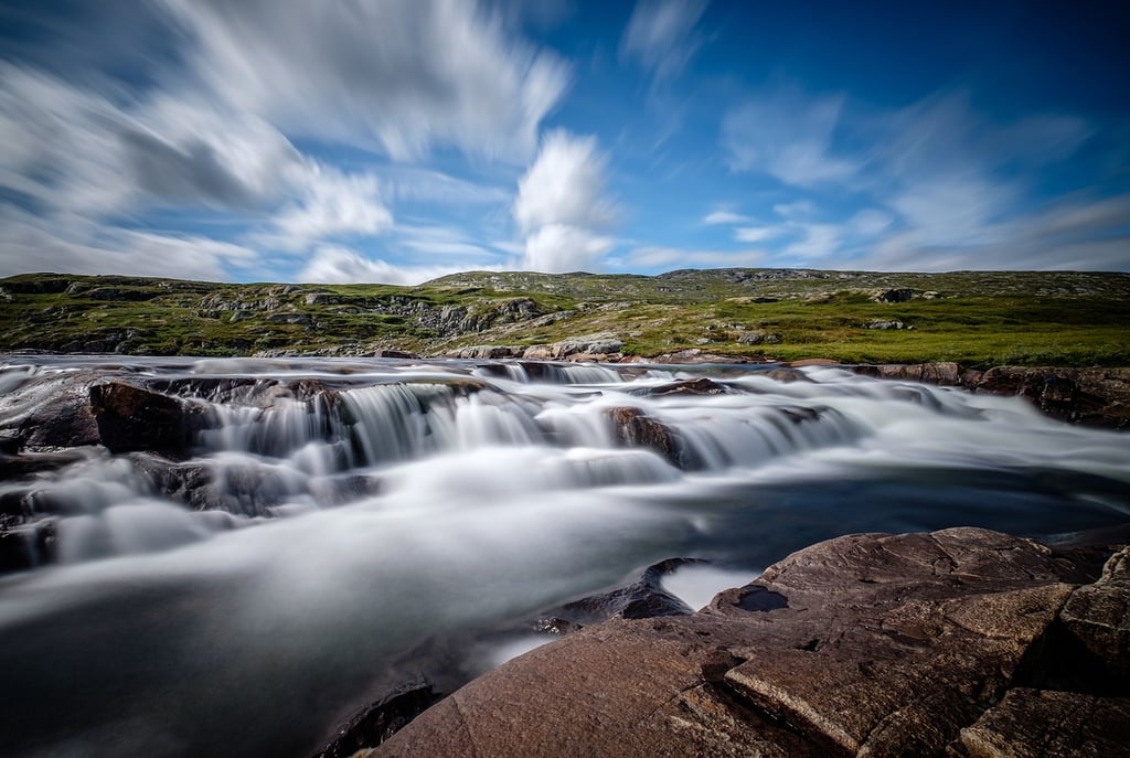 The Art of Motion Blur: Mastering Slow Photography for Stunning Creative Shots