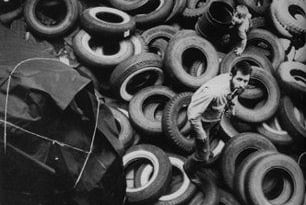 nome da Yard, de Allan Kaprow, 1961