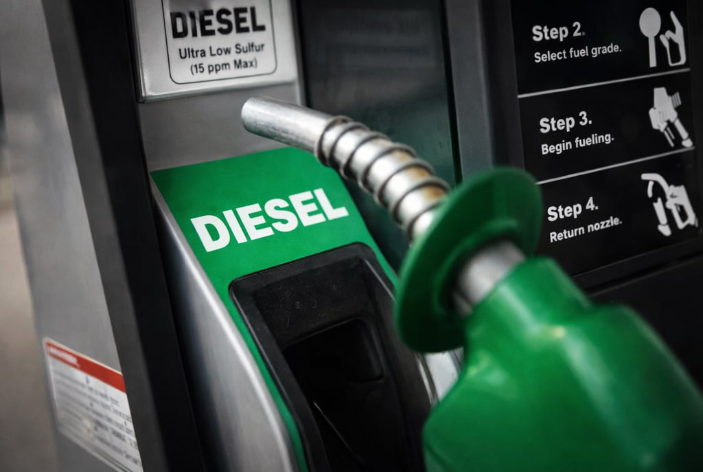 Petrobras anuncia aumento do diesel para distribuidoras e impacto pode chegar aos postos.