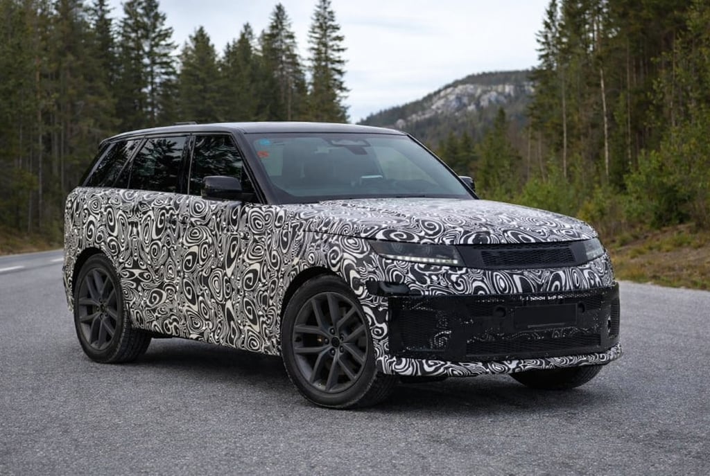 Range Rover Sport 2027 flagrado em testes com design renovado