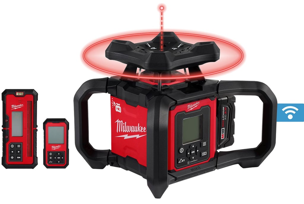 Milwaukee 3704-21T M18 Red Exterior Dual Slope Rotary Laser Level 3.0Ah Kit