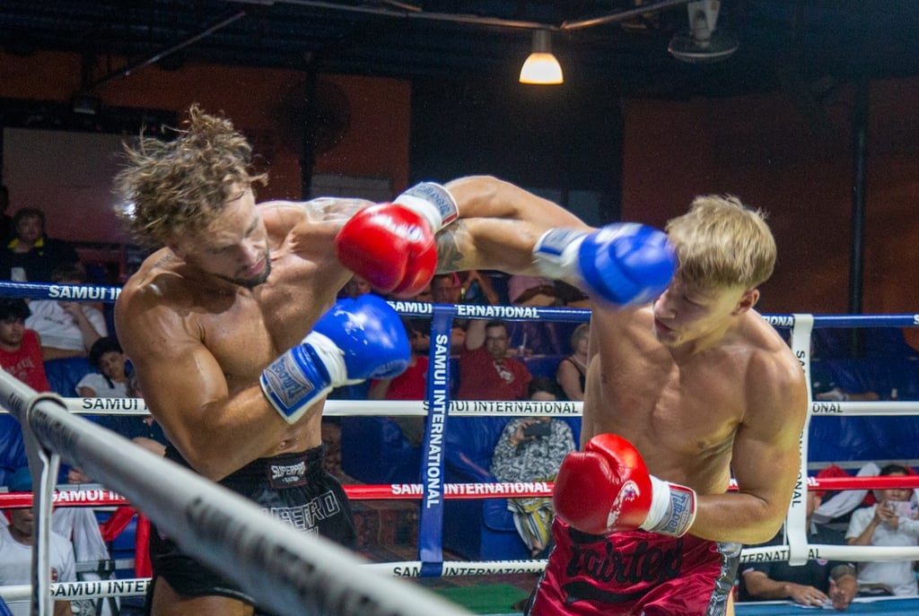 Foreigner on Muay Thai fight at Samui International Muay Thai boxing stadium and Gym