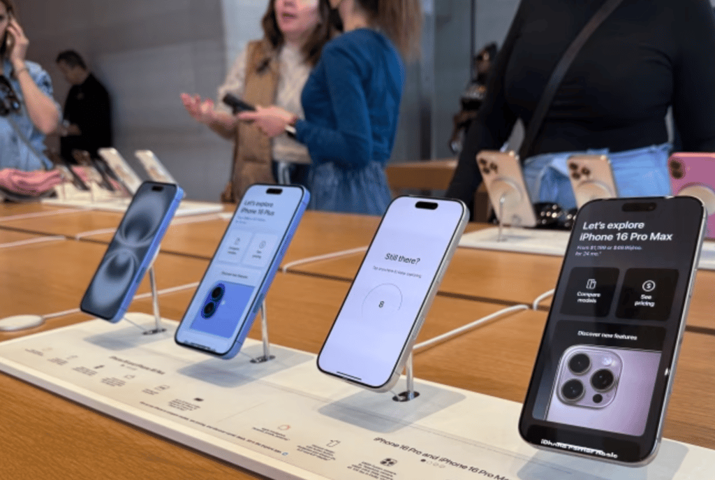 Trump’s Tariff Threats: Will iPhones and EU Goods Face a Costly Shake-Up?