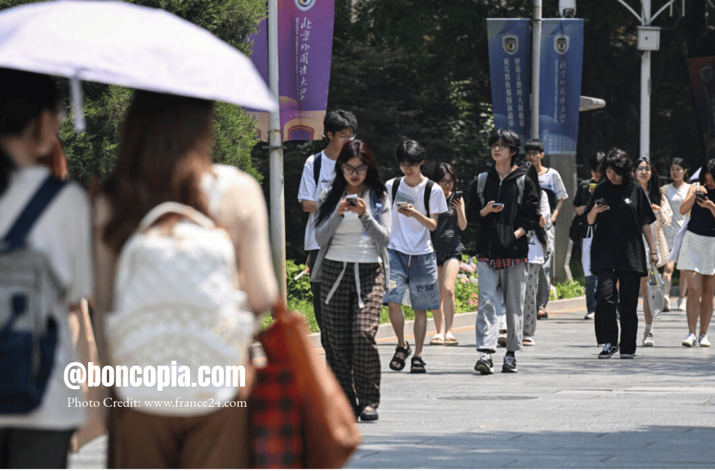 The Great Visa Crackdown: Marco Rubio’s Move Against Chinese Students and Its Ripple Effects on Academic Influence