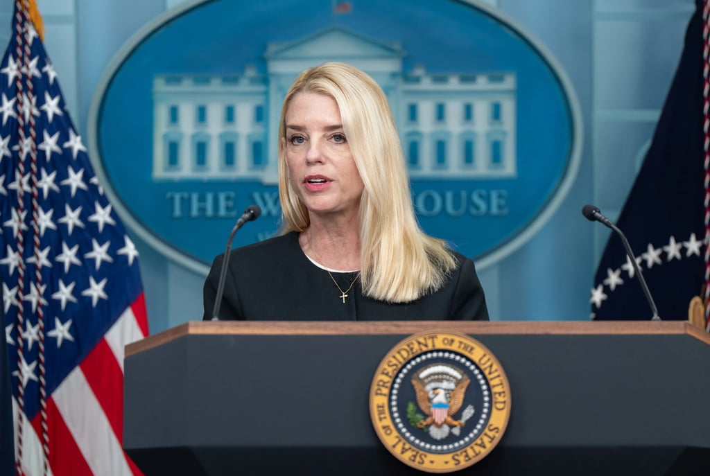 https://www.whitehouse.gov/gallery/president-donald-trump-holds-a-press-conference-with-attorney-gen