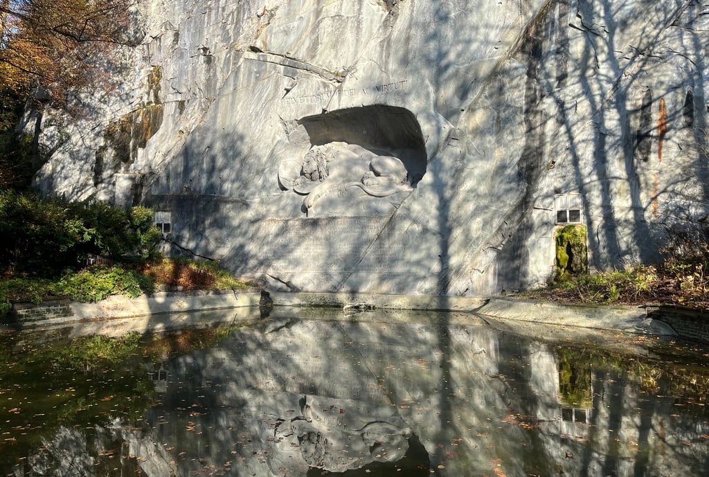 Lucerne's Lion Monument