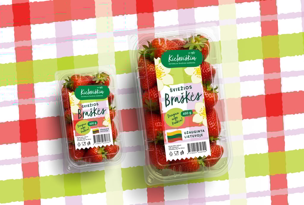 Kietaviškių braškių pakuotės Ugnė Ugenskaitė-Joskaudė datflamie