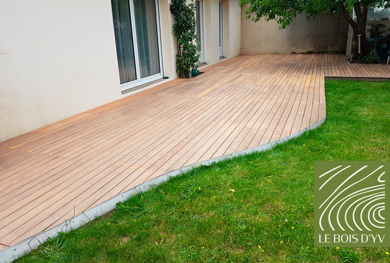 terrasse bois en robinier faux acacia