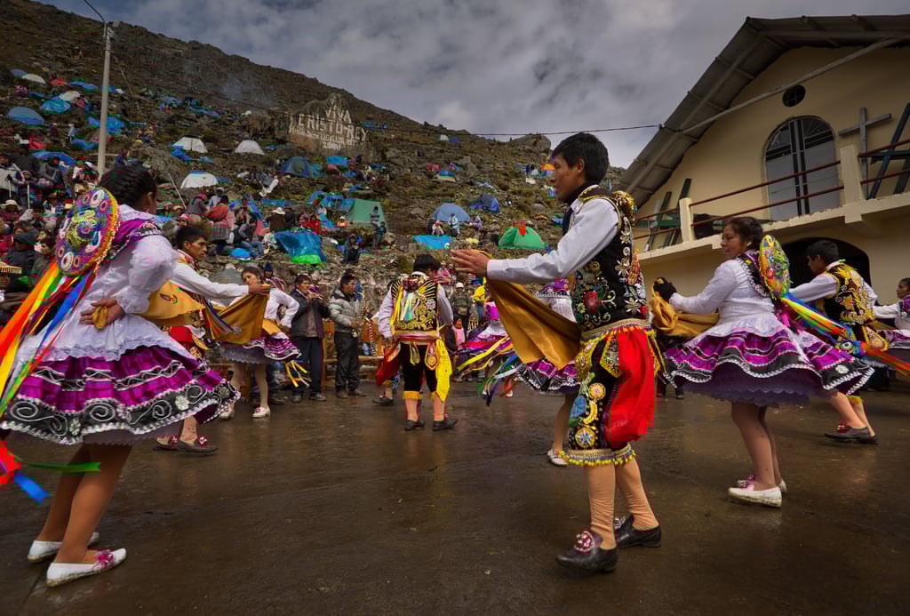 photography festivity tours Peru