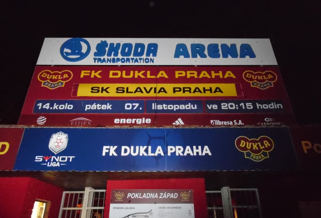 FK Dukla Prag Groundhopping  Stadion Juliska