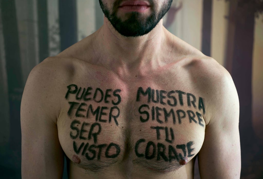 Proyecto fotográfico figurativo de Recuero que reflexiona sobre identidad y transexualidad.