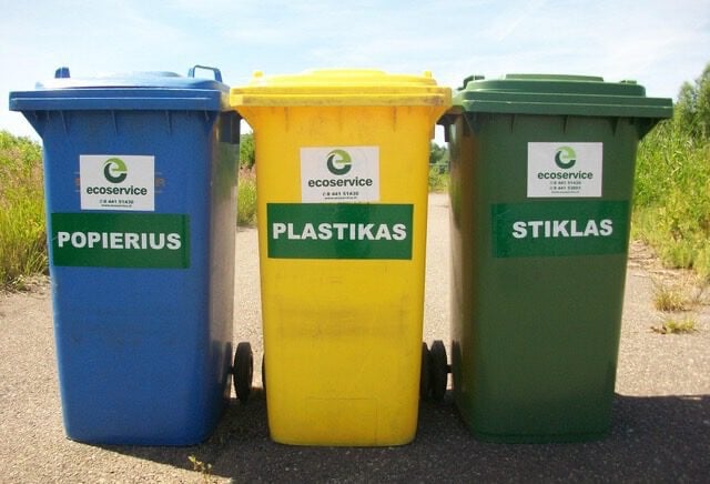 Antrinių žaliavų konteiniariai