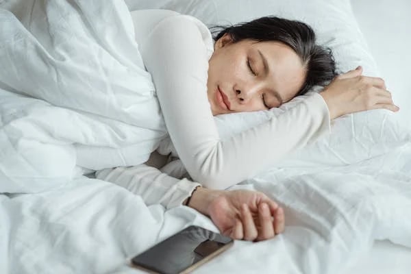 Sleep position for acid reflux