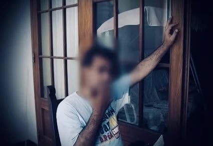 zainab abdulkarim art, scam, smuggling people, italy, crotone,false art exhibition
