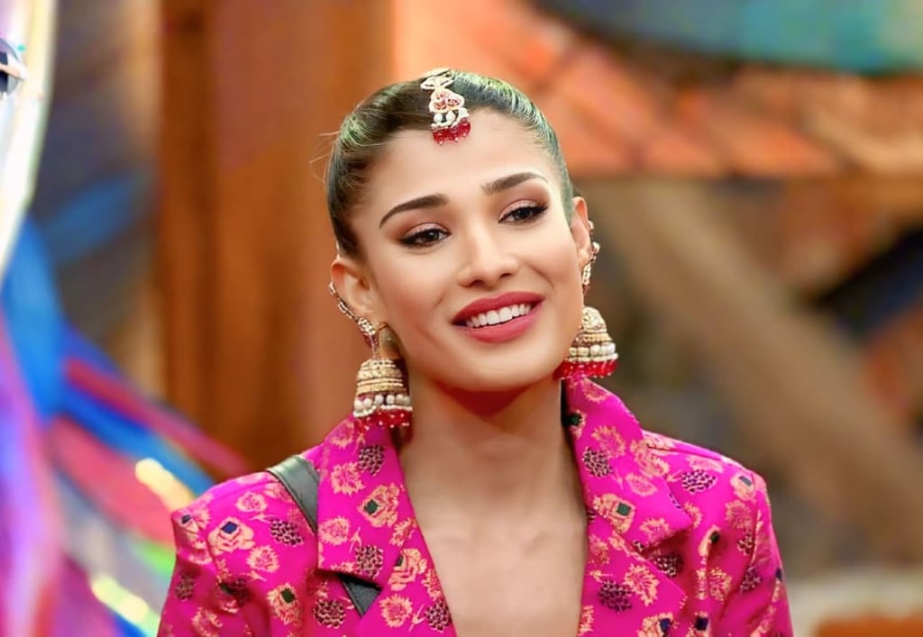 Bigg Boss Nehal Chudasama Media Tribe