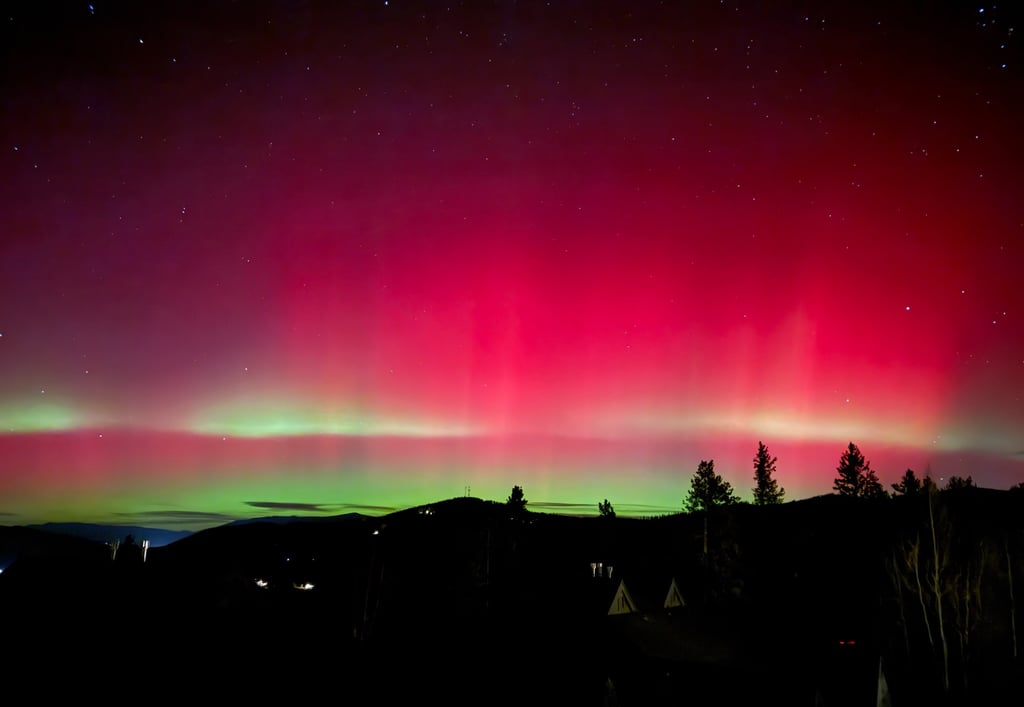 a red and green aurora aurora aurora aurora aurora aurora aurora aurora aurora aurora aurora aurora