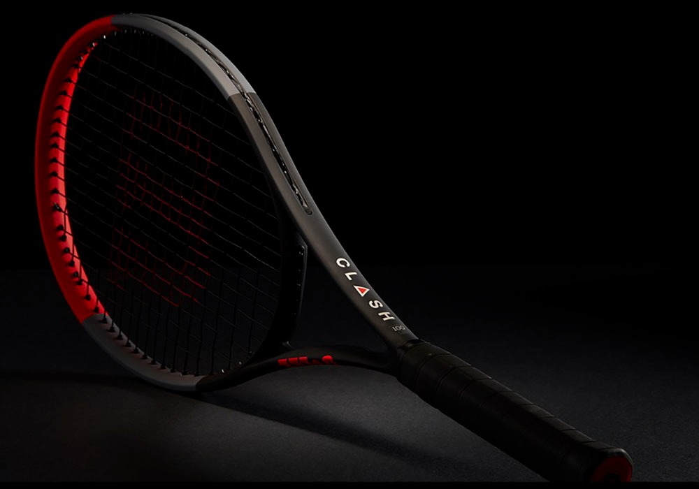 6. Rachetă de tenis personalizată Wilson.