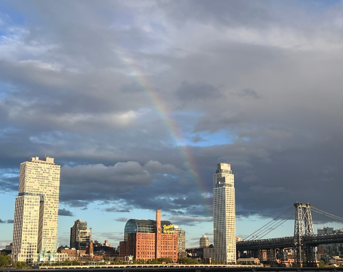 seeing a rainbow in NYC and feeling God’s presence and grief relief