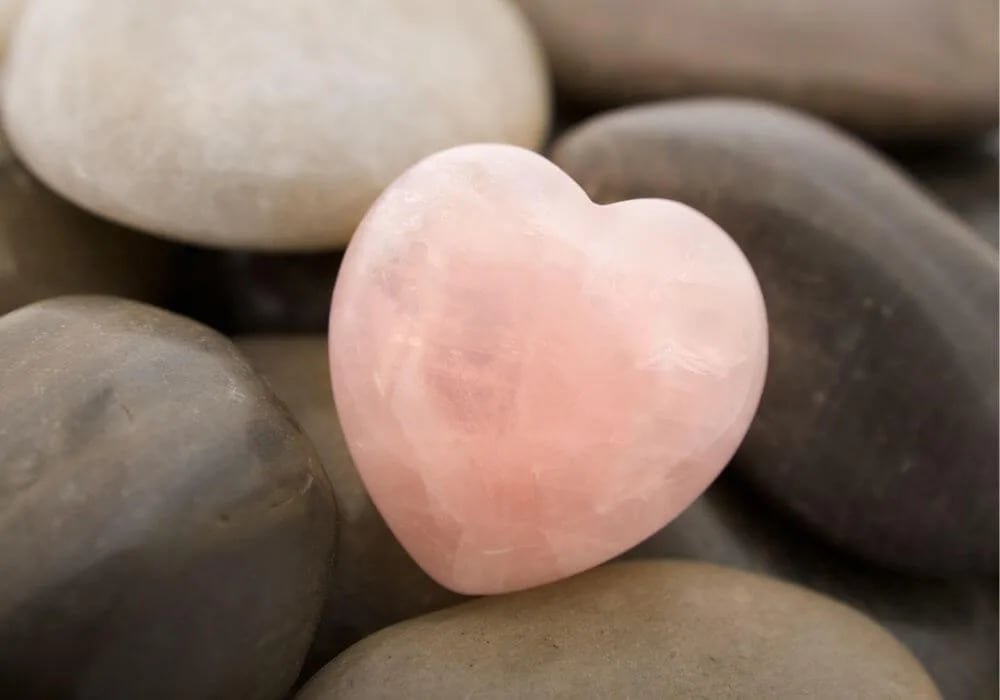 Cuarzos para el Amor en Pareja Cuarzos para el Amor de Pareja Cuarzo Rosa Amor