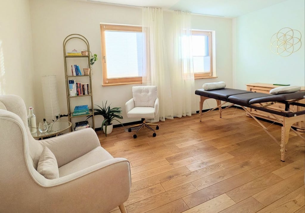 Heilpraktikerin für Psychotherapie (Heilpraktiker für Psychotherapie) Praxis Praxisraum