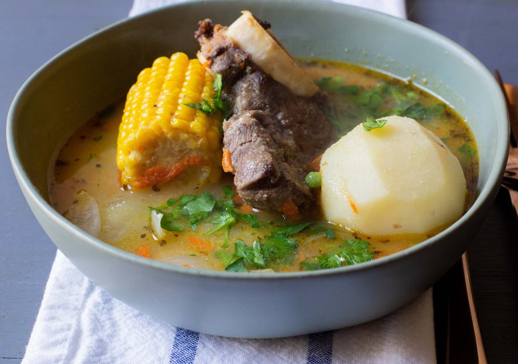 Sancocho de res colombiano