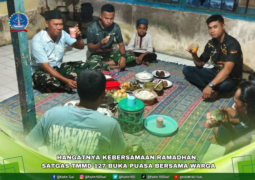 Buka Puasa Bersama Warga di Desa Apara