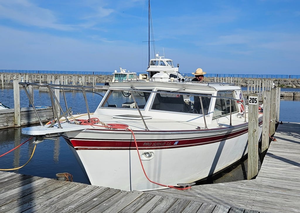 Great Lakes Dive Charter Boat docked in marina