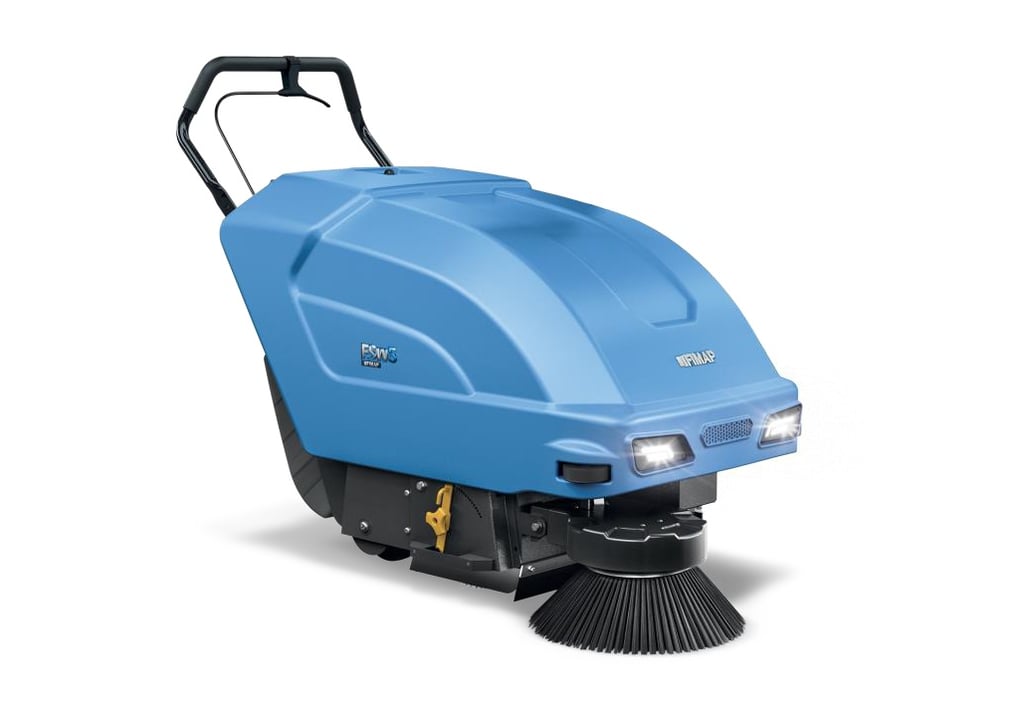 La FSW5 est une balayeuse opérateur à terre à batterie, disponible avec ou sans traction