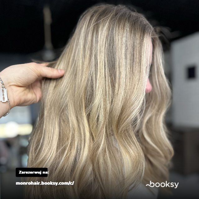 alt="Efekt koloryzacji Air Touch w salonie Monro Hair Warszawa"