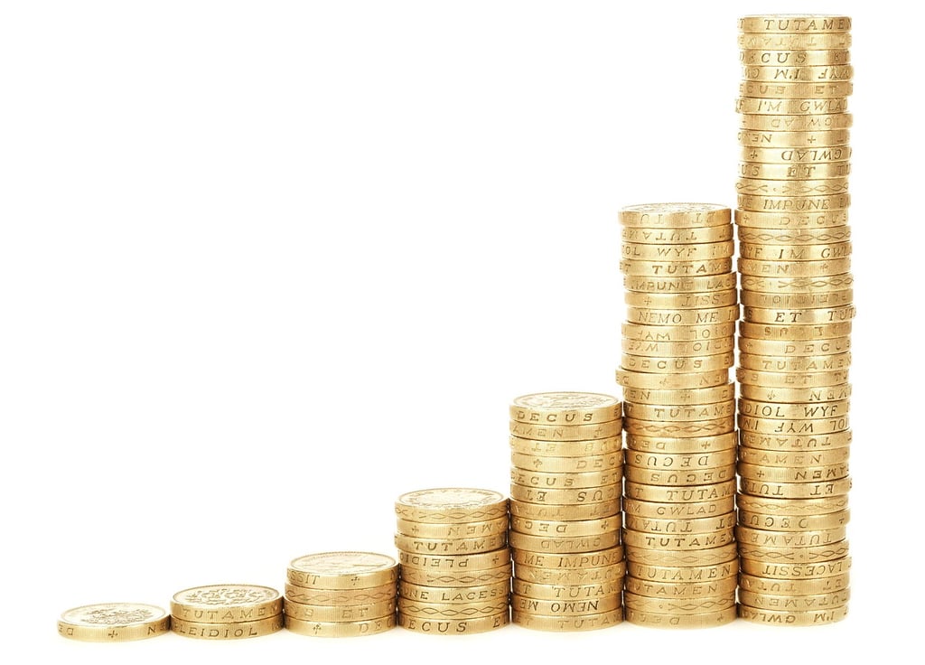 Real-Life Examples of Compound Growth: How Small Steps Create Massive Wealth Over Time