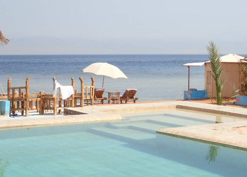 bedouin-star-swimming-pool-ras-shetan-nuweiba-holiday