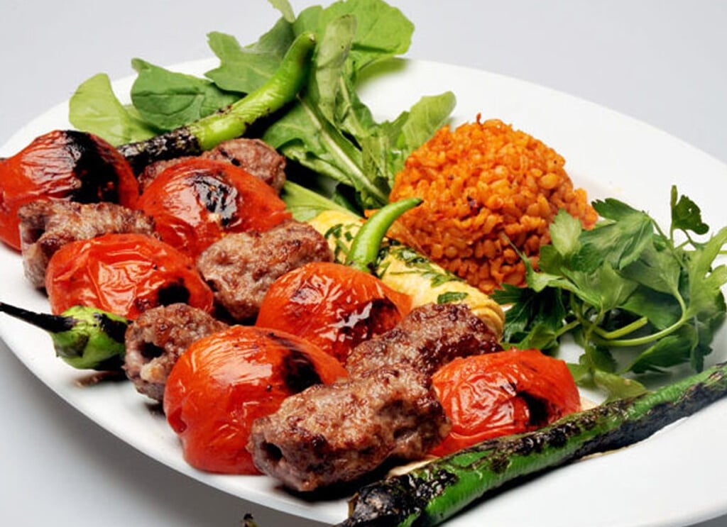 Urfa Domatesli Kebap