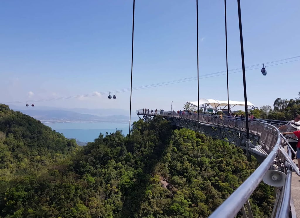 sky bridge sky cab cable car langkawi