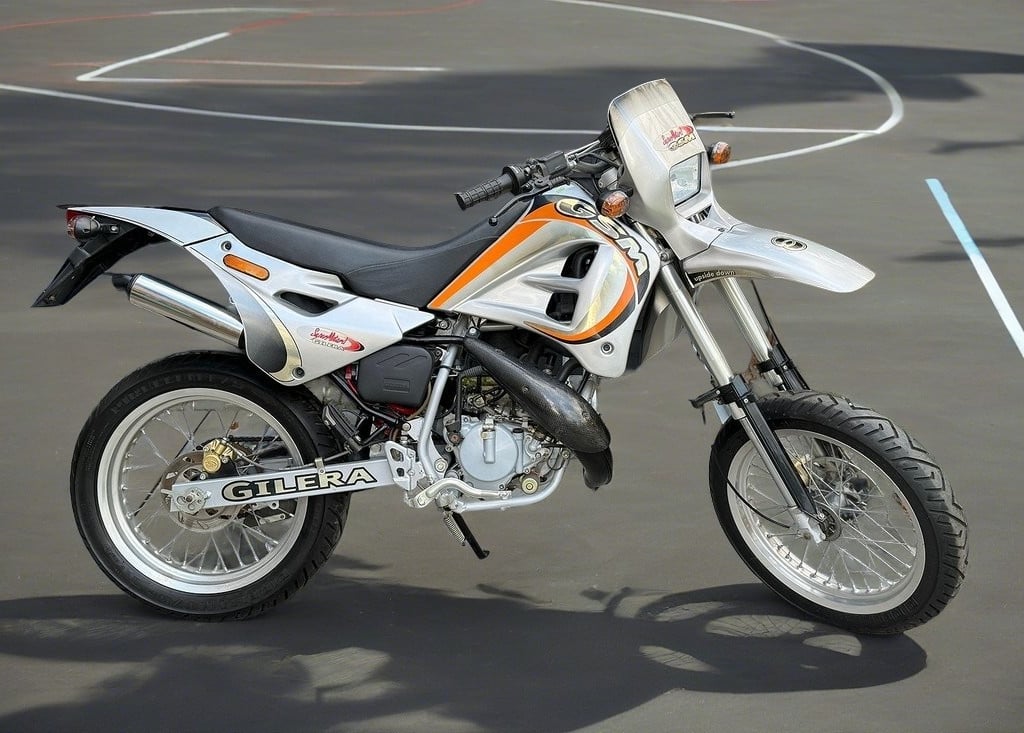 2000 Gilera GSM 50 Supermoto moped