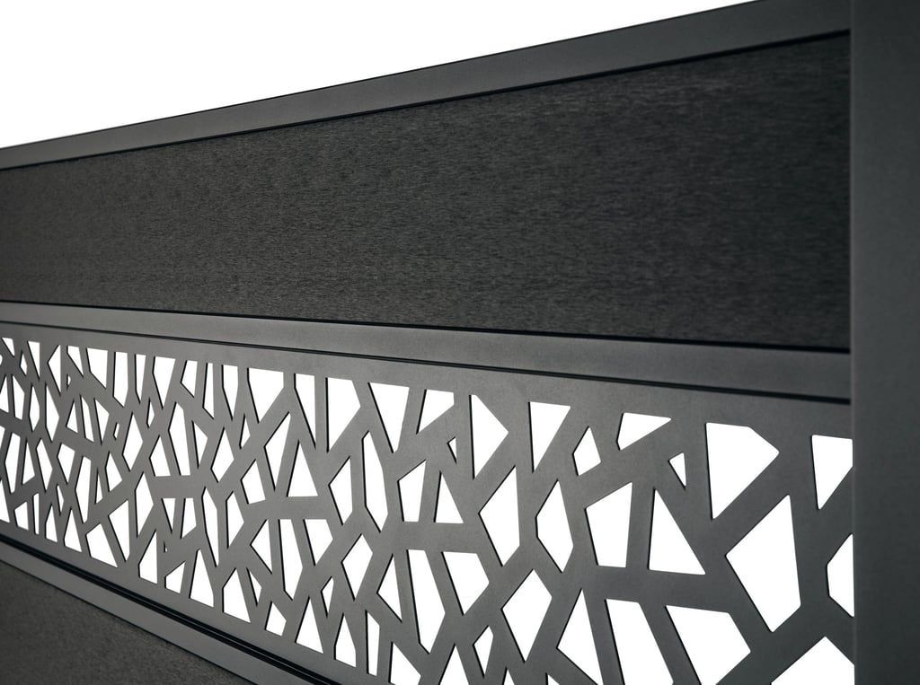 clôture composite avec decoupe laser