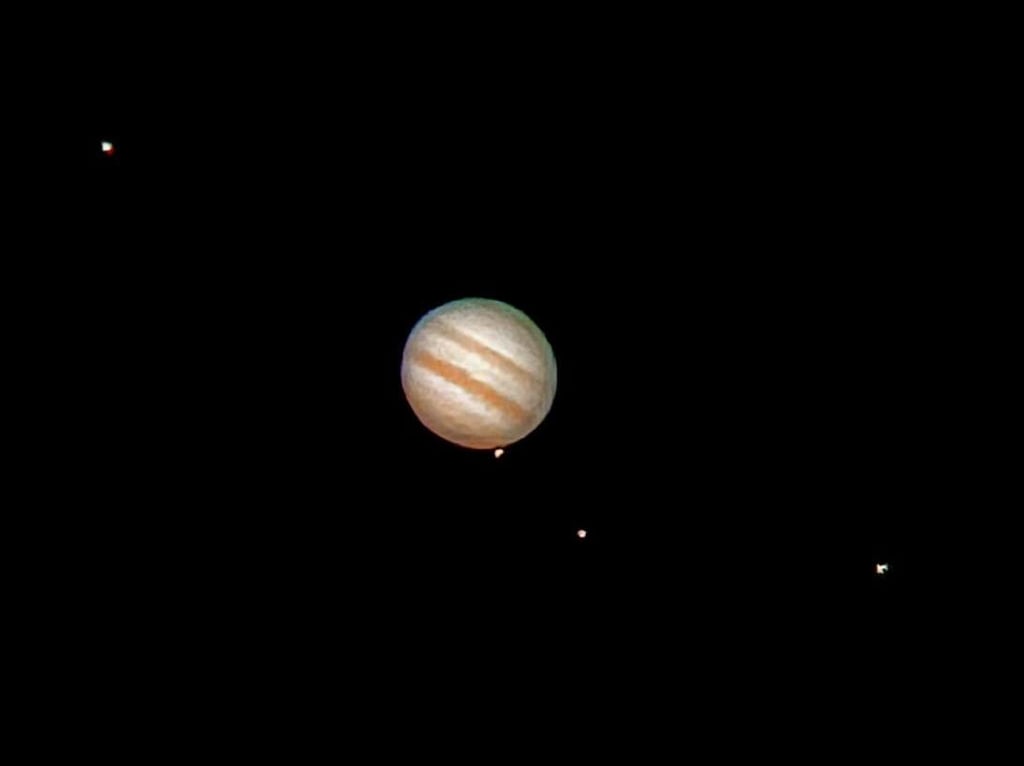 Live view of Jupiter and its moons via our telescope