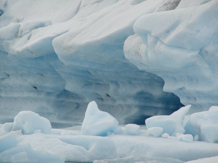 Icebergs floating in Jökulsárlón in southeast Iceland