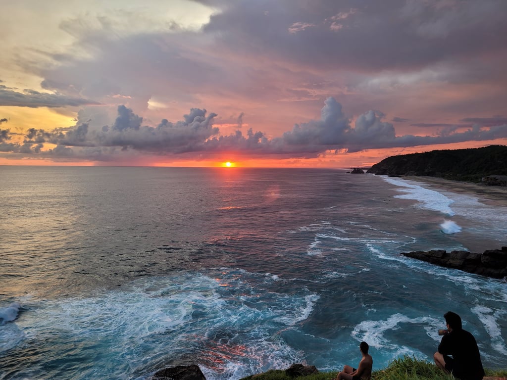 Puesta de sol en Punta cometa Mazunte