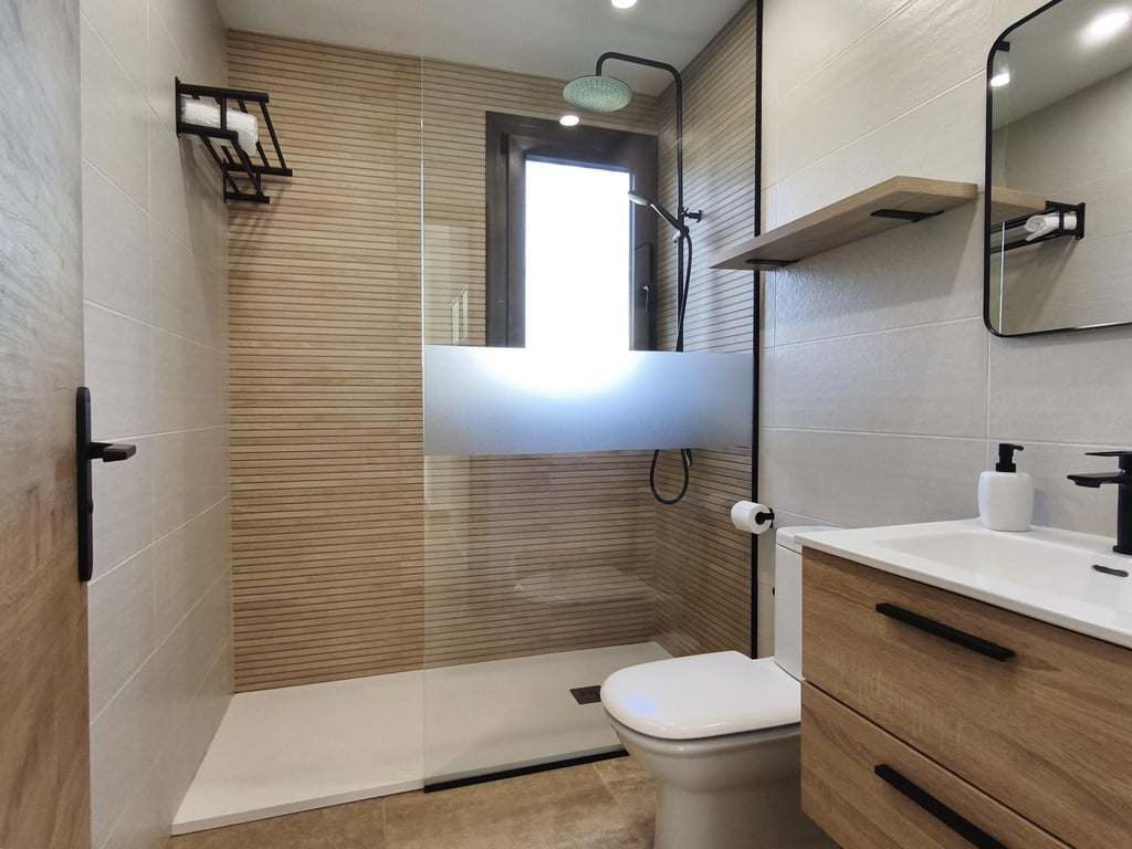 baño en casa accesible