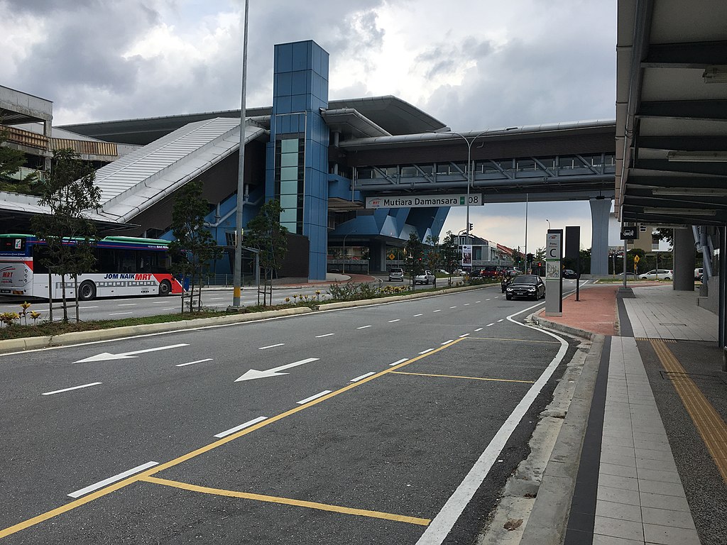 MUTIARA DAMANSARA MRT