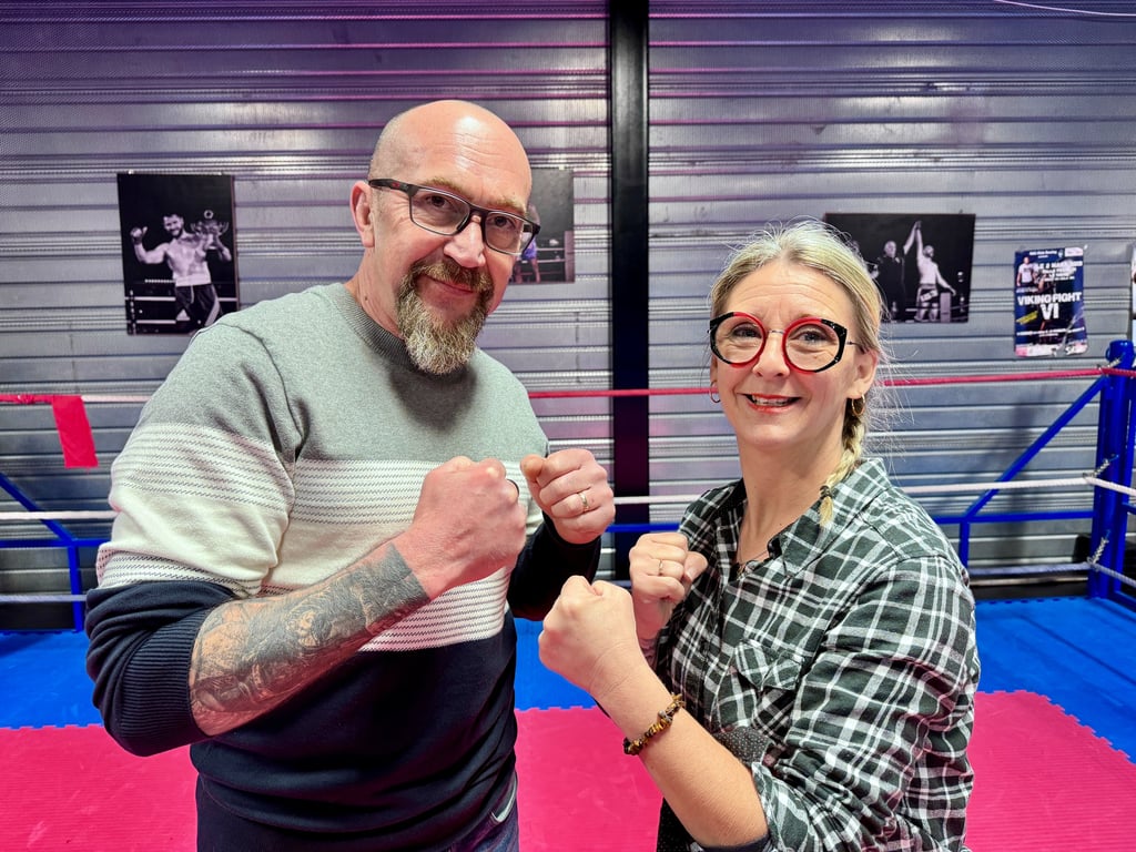 Ludovic et Sandrine Bellemere, président et secrétaire-trésorière du club, en garde de boxe