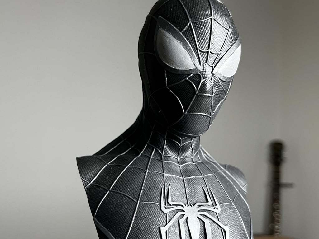 blacksuit-spiderman-2