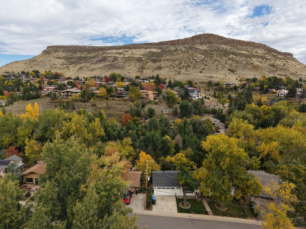 View of North Table Mountain from Ford St Neighborhood in Golden, Colorado.