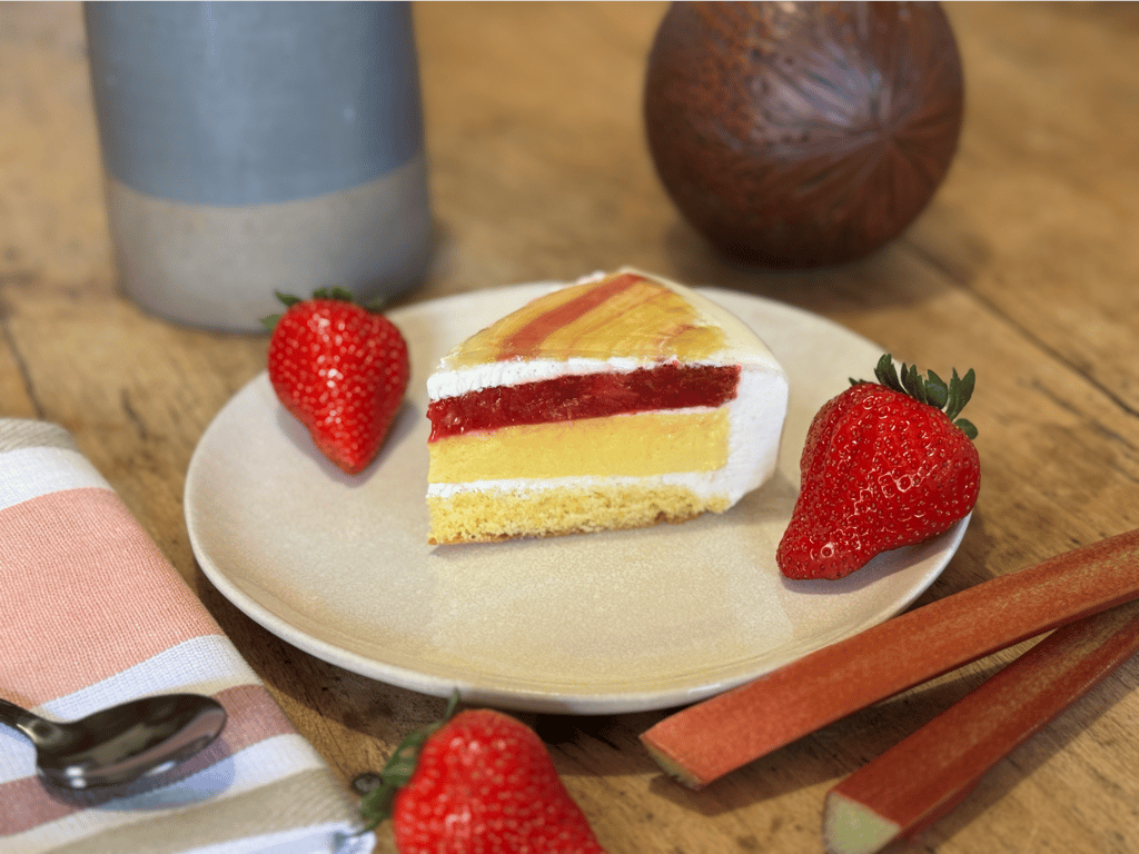 entremet fraise rhubarbe