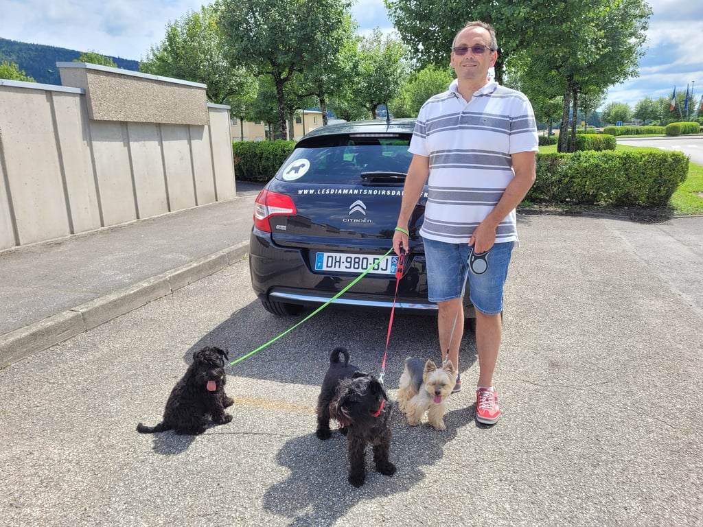 La voiture des Diamants Noirs