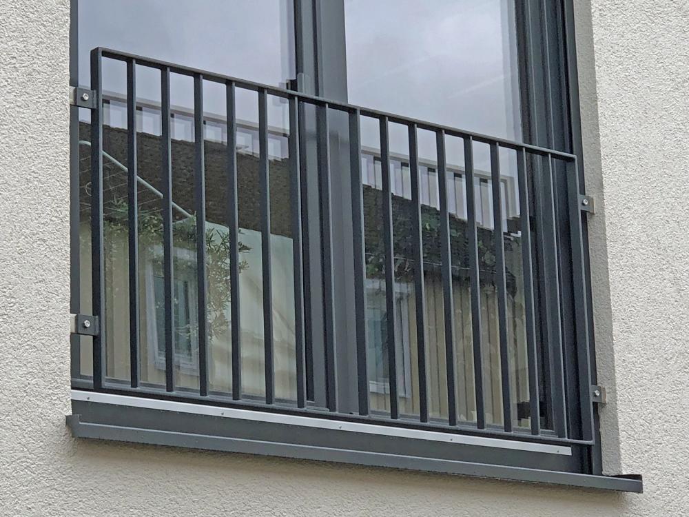 Fenstergitter aus Flachstahl