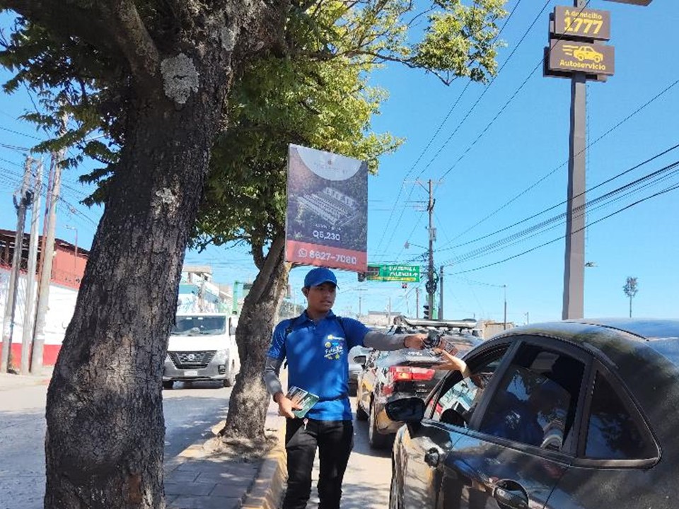 volanteo en guatemala, volanteo vehicular con alto trafico