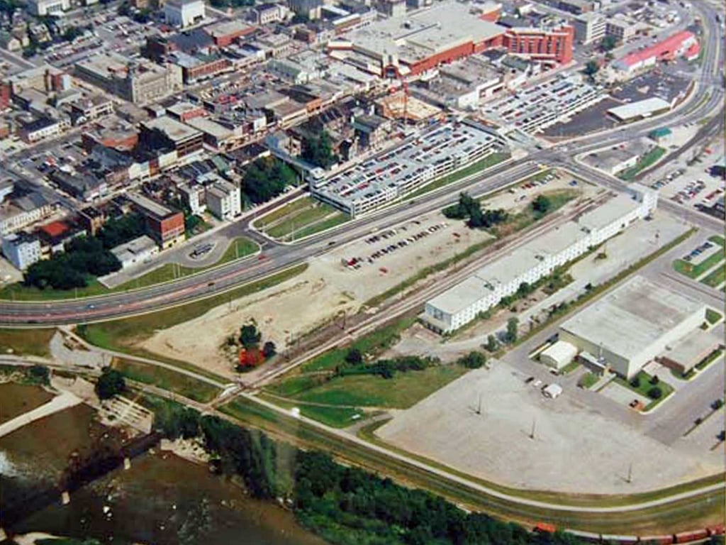 Downtown 1986
