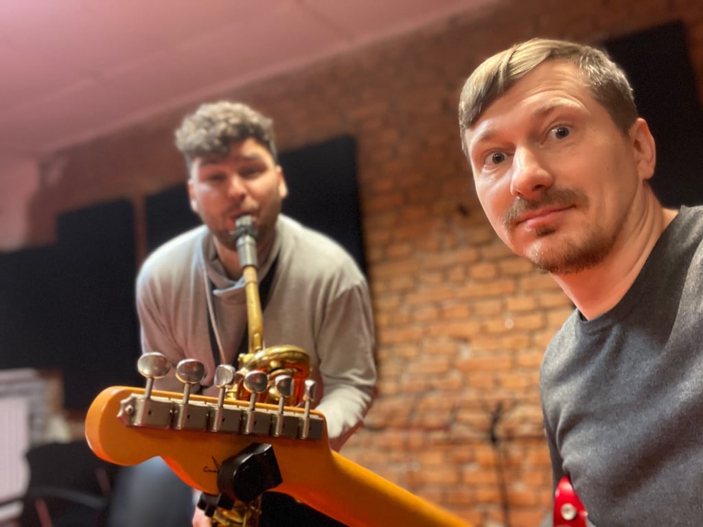 Džiazo muzikantai Nojus Jurkus ir Juris Benaitis