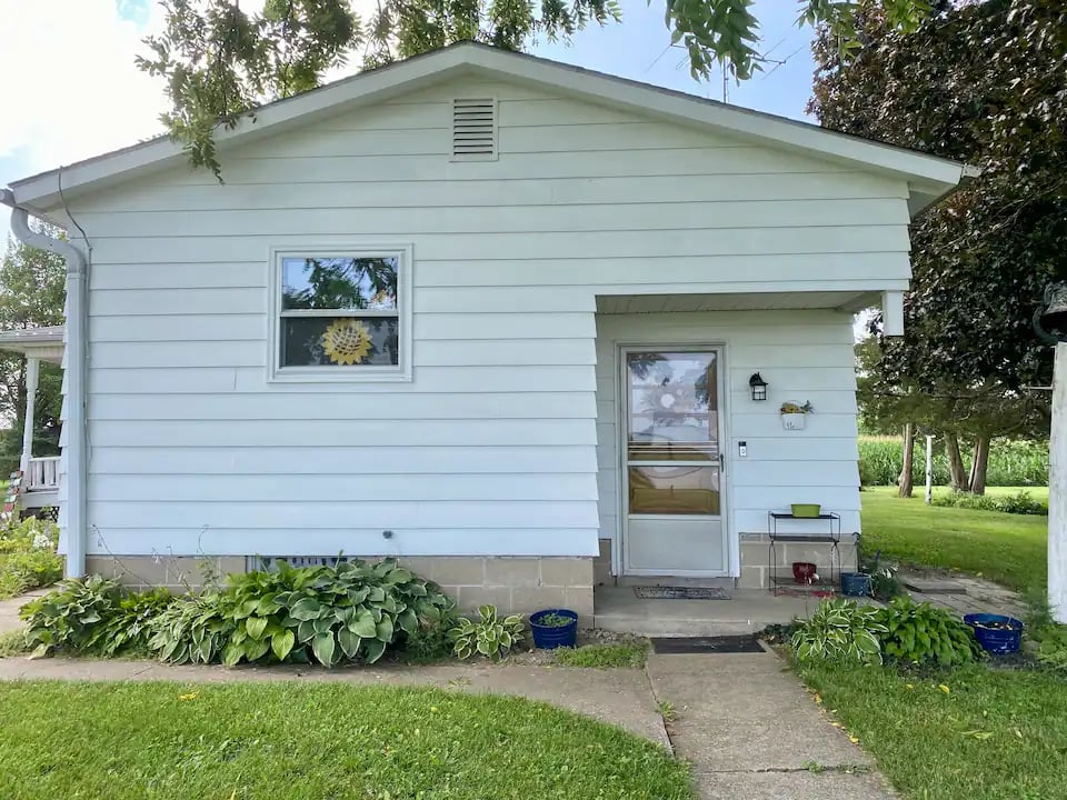 short term house rentals in Knoxville Illinois